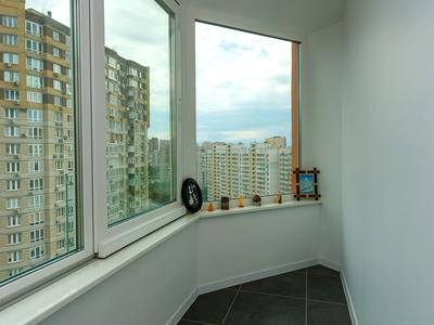 квартира за адресою Анни Ахматової вул., 32/18