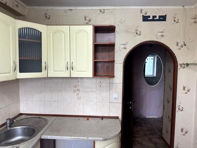 квартира за адресою Романа Ратушного вул. (Волгоградська), 37