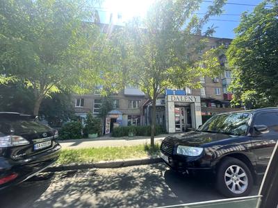 квартира за адресою Дегтярівська вул., 9