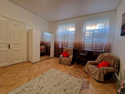 квартира за адресою Джерельна вул., 24