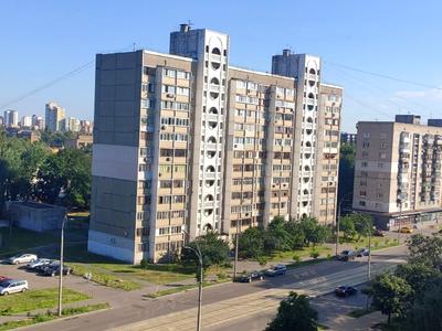 комната по адресу Новаторов ул., 4