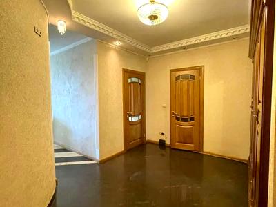 квартира за адресою Пантелеймона Куліша пл., 15
