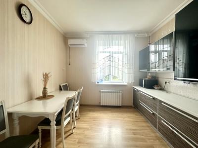 квартира за адресою Розваги, 27