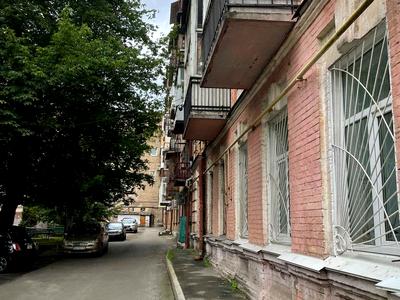 квартира за адресою Алли Горської пров. (Чеслава Бєлінського), 8