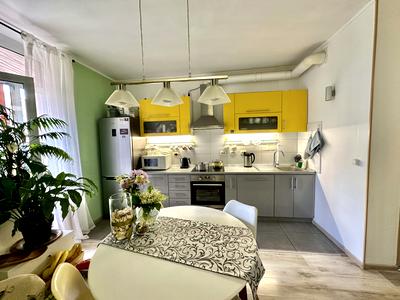 квартира за адресою Регенераторна вул., 4 к10