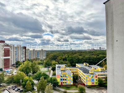 квартира за адресою Академіка Заболотного вул., 28