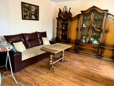 квартира за адресою Автозаводська вул., 7б