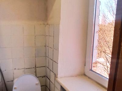 комната по адресу Космонавтів ул., 4