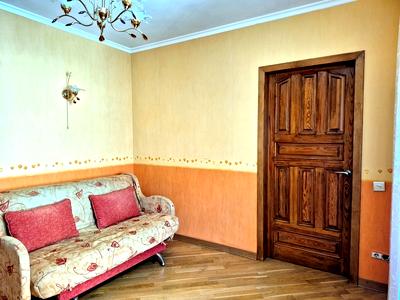 квартира по адресу Ревуцкого ул., 44-Б