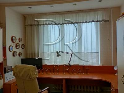 квартира за адресою Автозаводська вул., 99/4
