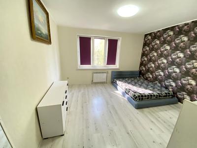 квартира за адресою Дніпровська набережна вул., 19