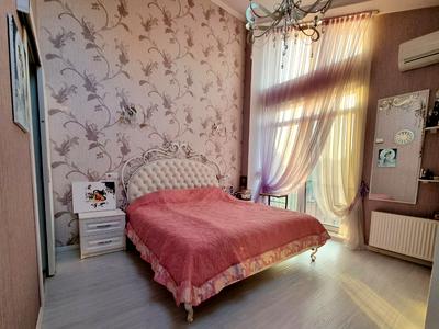 квартира за адресою Регенераторна вул., 4 к5