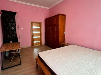 квартира за адресою Братів Міхновських вул. (), 33