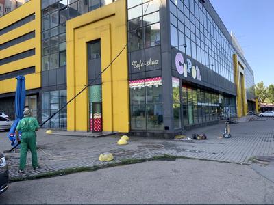 комерційна за адресою Кривий Ріг, Віталія Матусевича вул. (XXII Партз'їзду), 2а