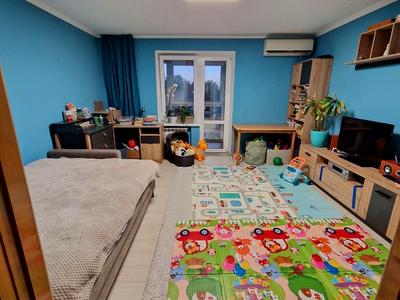 квартира за адресою Тополина вул., 7