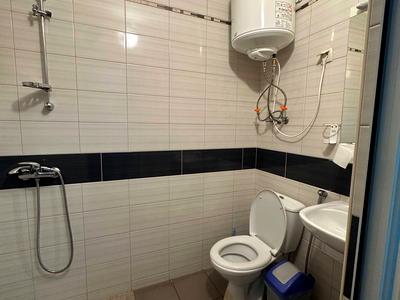 комерційна за адресою Сирецька вул., 32