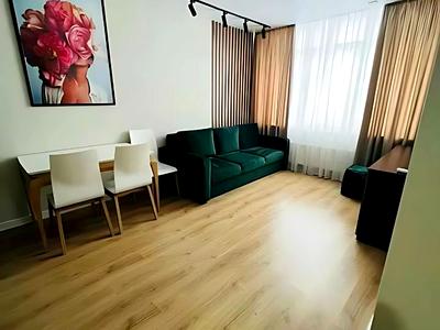 квартира за адресою Перлинна вул., 8