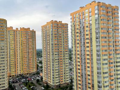 квартира за адресою Сім'ї Кульженків вул. (Петра Дегтяренка), 33