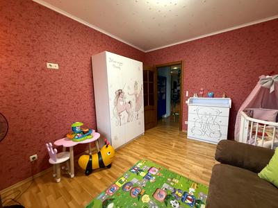 квартира за адресою Рональда Рейгана вул., 34/51