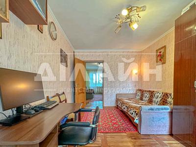 квартира за адресою Стародніпровська вул., 3