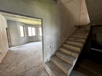 будинок за адресою с. Черніїв, Злуки