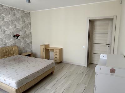 квартира за адресою Олекси Тихого пров., 4 к1