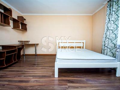 квартира по адресу Дарницкий бульв., 8