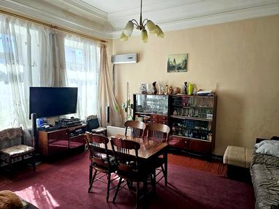 квартира за адресою Лазаря Глоби вул. (Андрія Фабра), 4