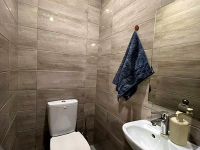 квартира за адресою Михайла Лушпи просп., 5