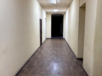 комерційна за адресою Велика Васильківська вул. (Червоноармійська), 13/1