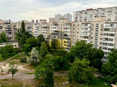 квартира по адресу Амвросия Бучмы бульв., 5/1