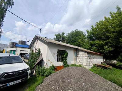 комерційна за адресою Івана Федорова вул., 31