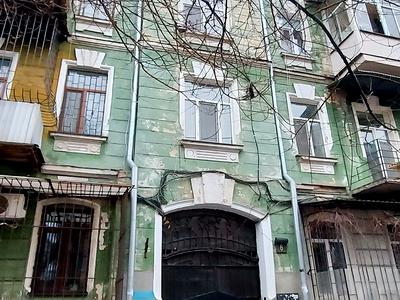 квартира за адресою Утьосова вул., 6