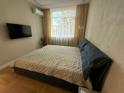 квартира за адресою Юнацька вул., 19
