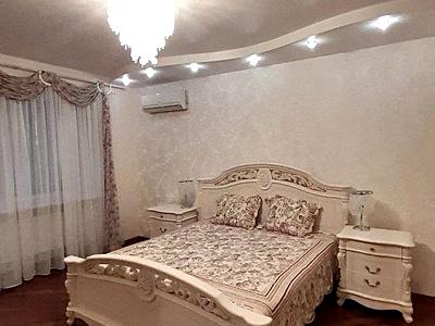 квартира за адресою Івана Фунтового вул., 7