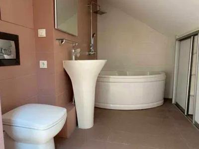 квартира за адресою Регенераторна вул., 4 