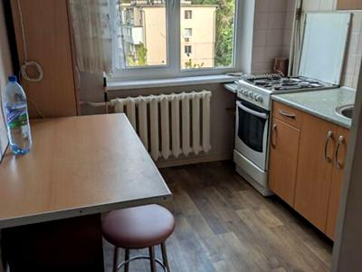 квартира за адресою Героїв Крут вул. (Валентини Терешкової), 33