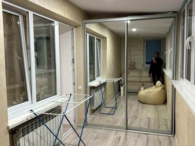 квартира за адресою Космонавтів вул., 10