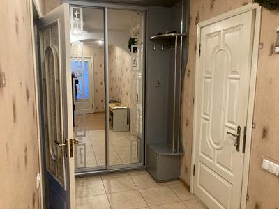 квартира за адресою Київ, Святошинська пл., 1