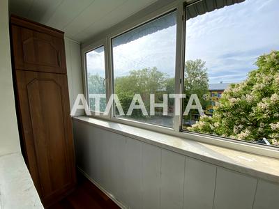 квартира за адресою Космонавтів вул., 11в