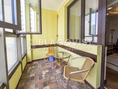 квартира за адресою Патріарха Мстислава Скрипника вул., 40