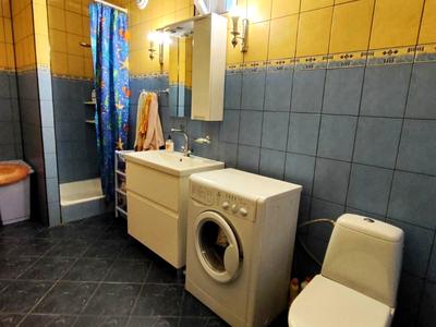 комерційна за адресою Хлібопекарська вул. (Воровського), 27