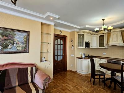 квартира за адресою Верховинна вул., 35