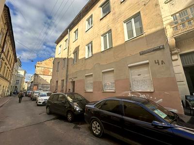 комерційна за адресою Остапа Нижанківського вул., 4а