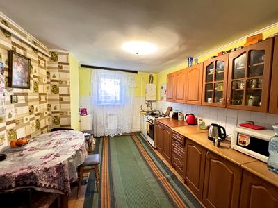 будинок за адресою смт. Бородянка, Хутірська