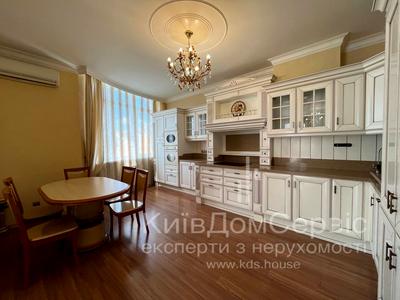 квартира за адресою Кудрявський узвіз, 3-Б