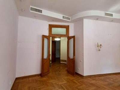 квартира за адресою Інститутська вул., 13/4