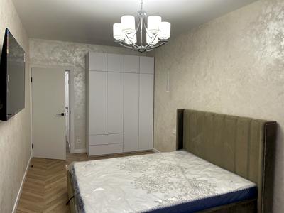 квартира по адресу Молодіжна ул., 4
