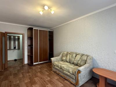 квартира за адресою Григорія Ващенка вул., 3