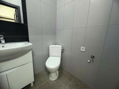 квартира по адресу Українська ул., 12/1